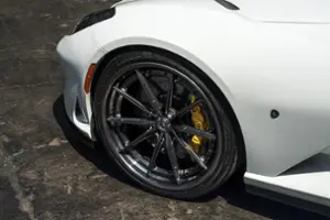 Ferrari 812 GTS Thumbnail