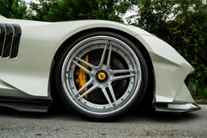 Ferrari 812 Superfast Thumbnail
