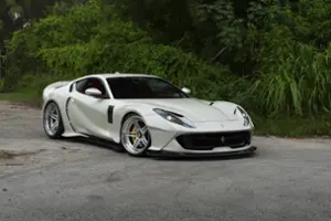 Ferrari 812 Superfast Thumbnail