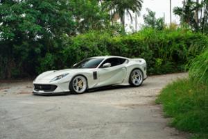 Ferrari 812 Superfast Thumbnail