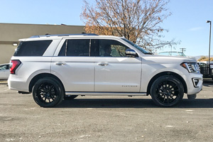 Ford Expedition with Status Wheels Goliath