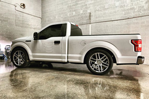  Ford F150 with Status Wheels Titan