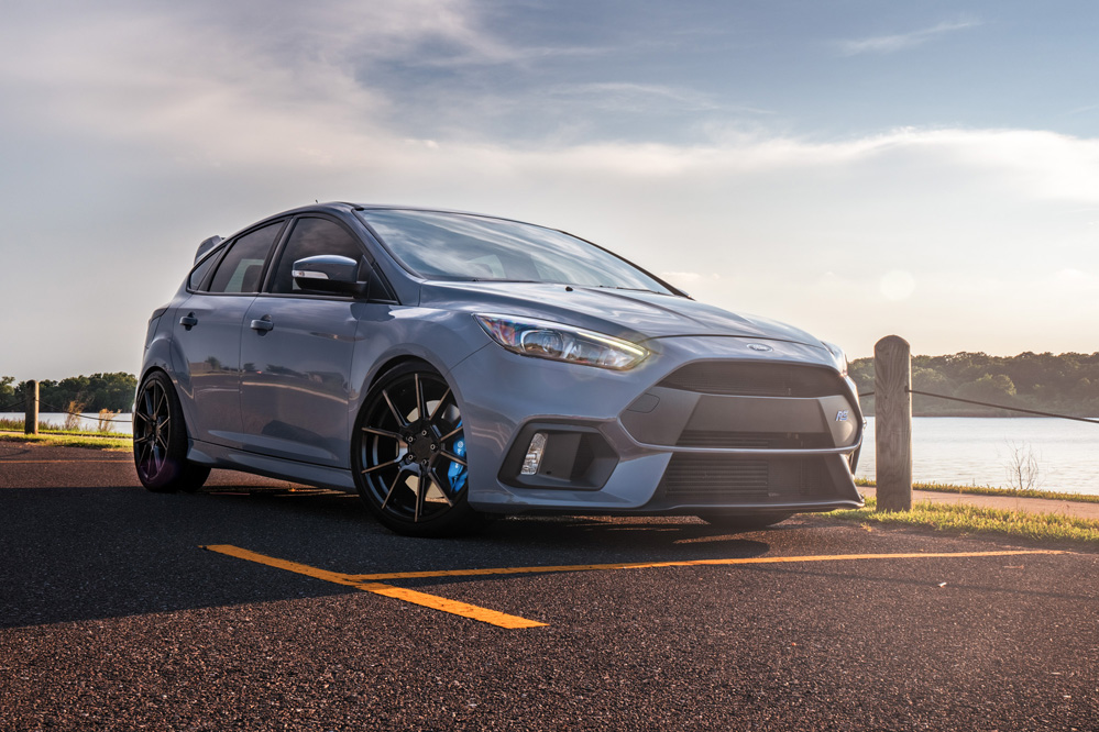  Ford Focus with TSW Chrono