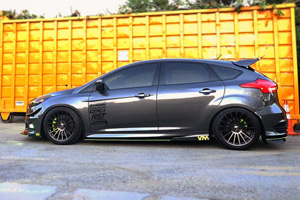  Ford Focus with TSW Luco
