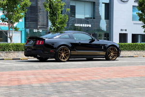 Ford Mustang with XO Wheels Cairo