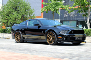  Ford Mustang with XO Wheels Cairo