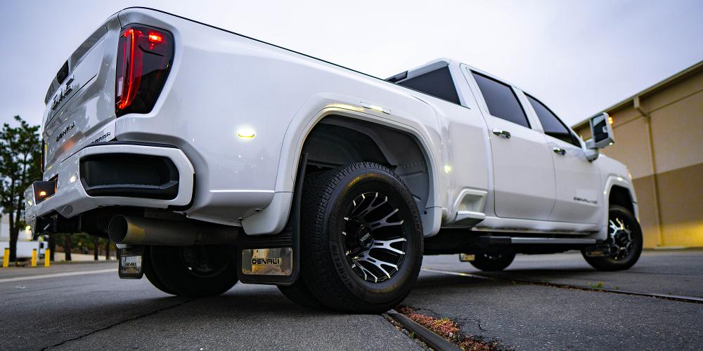 GMC Denali