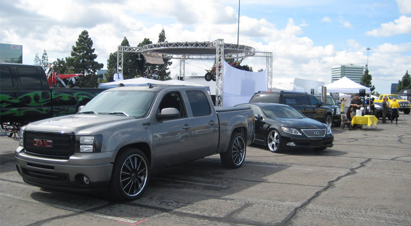  GMC Sierra 1500 with Nutek Wheels 509