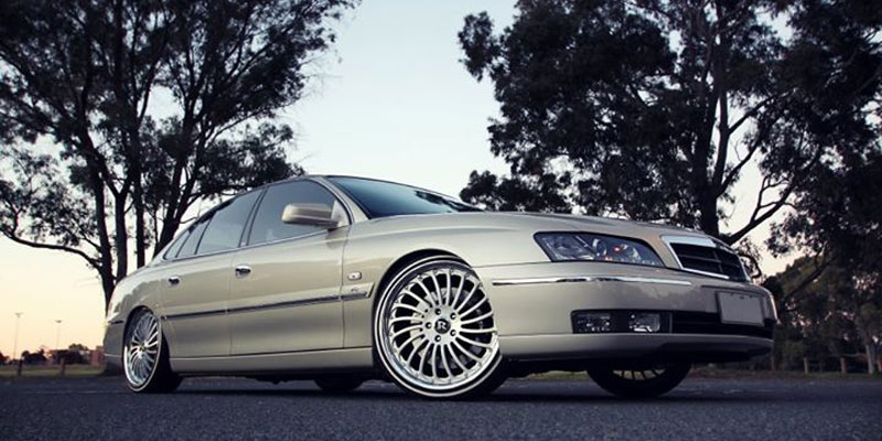 Holden Caprice Strappo