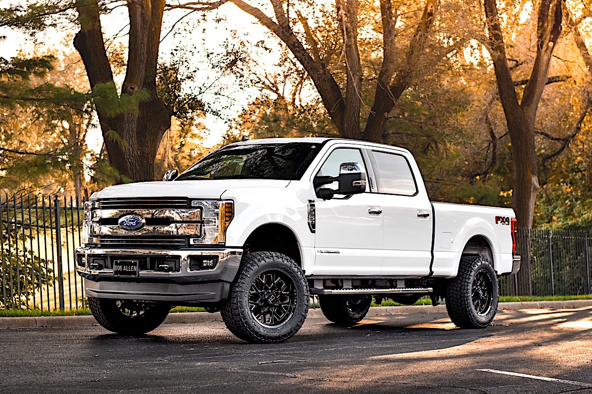 Ford F-250 Super Duty Grimlock Gallery - KC Trends