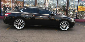 Nissan Maxima