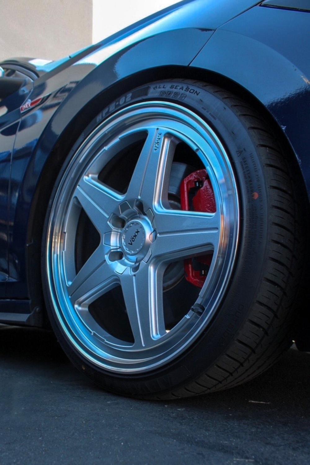 Volkswagen Jetta Voxx Road Wheel Nesso