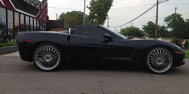 Car | Chevrolet Corvette on Rucci Forged Strappo Wheels | California Wheels