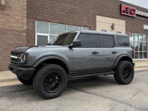 Ford Bronco with Fuel 1-Piece Wheels Piston - FC866MX
