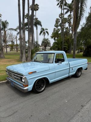 Ford F-100