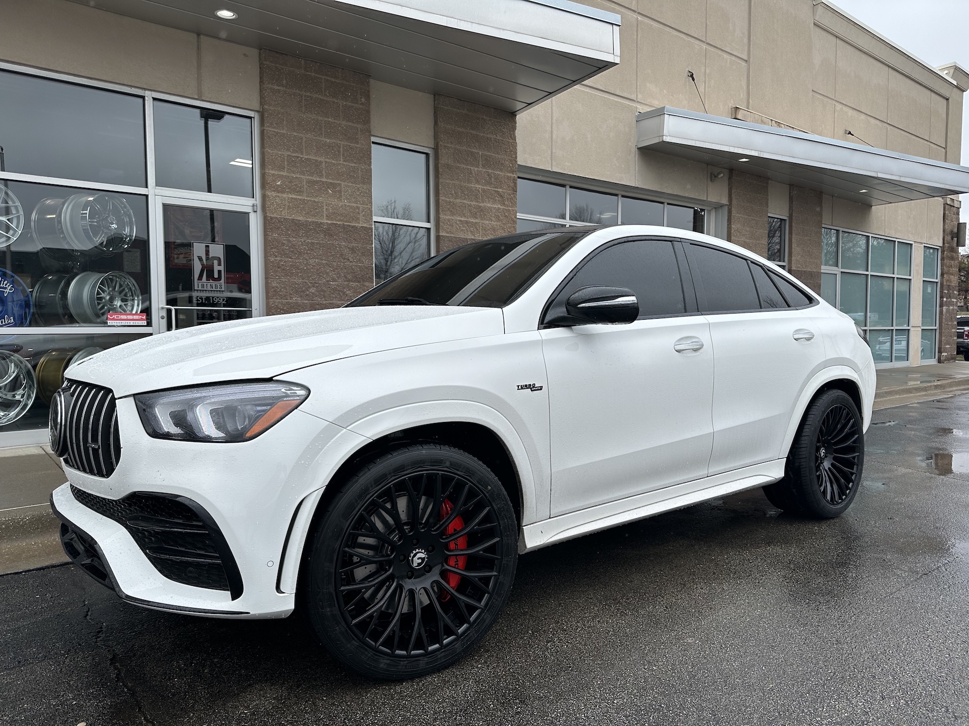 Mercedes-Benz GLE53 AMG with 