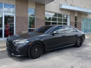Mercedes-Benz S550 with Giovanna Wheels Dicotto