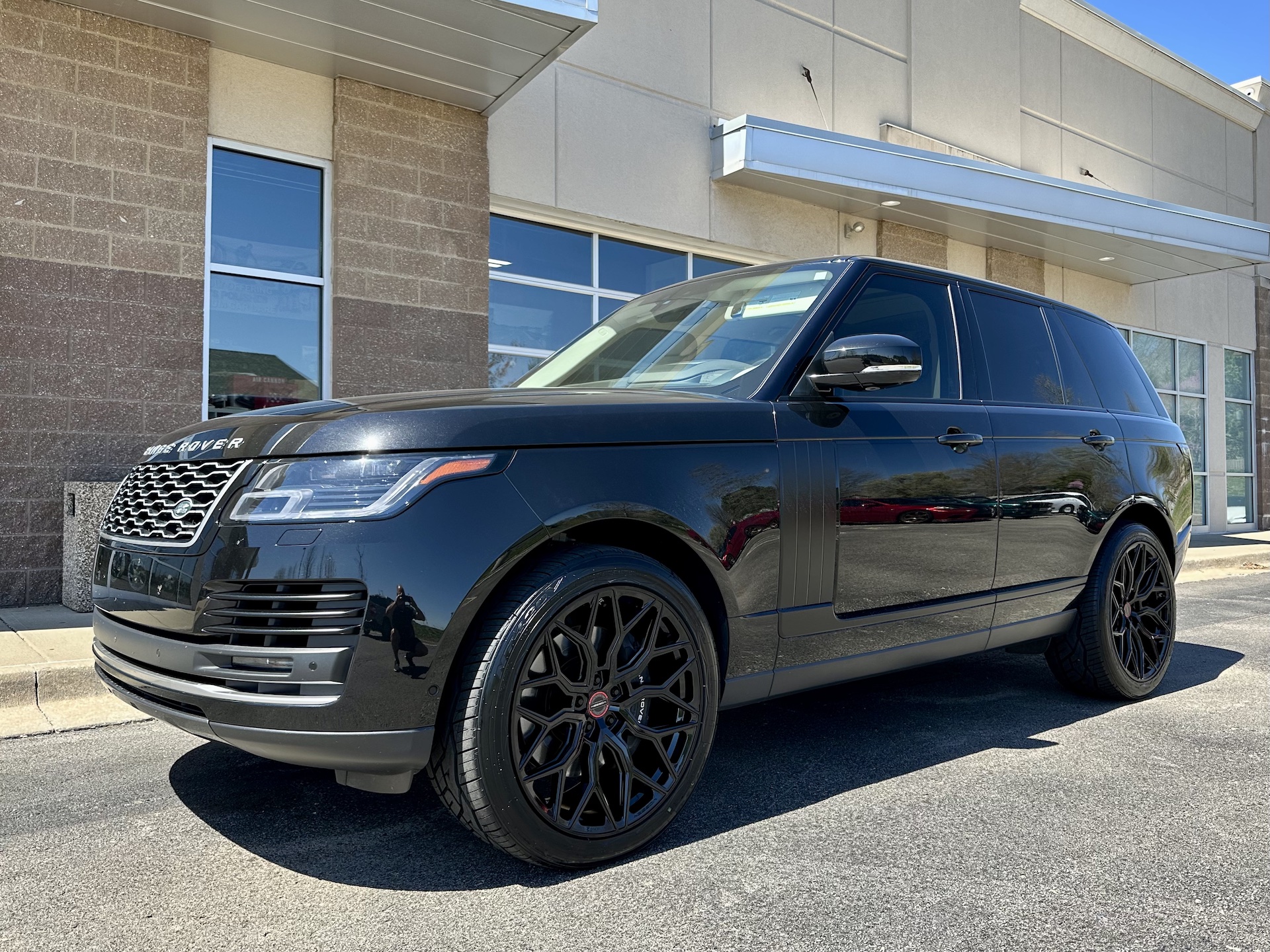  Land Rover Range Rover with Vossen Hybrid Forged HF-2