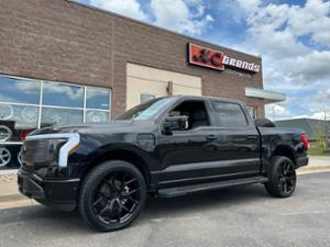 Ford F-150 with Vossen Hybrid Forged HF6-4