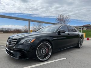 Mercedes-Benz S63 AMG with AG Luxury AGL45