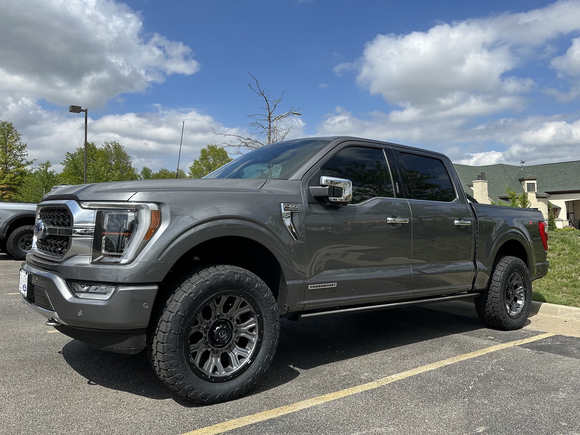  Ford F-150 with Fuel 1-Piece Wheels Traction - D825