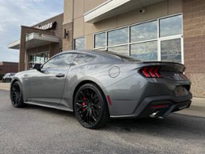 Ford Mustang with KOKO Kuture Como