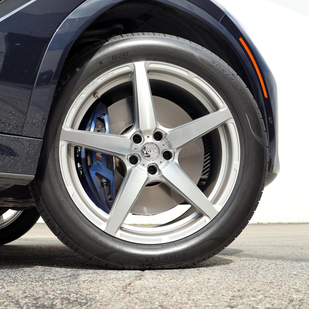 BMW X6 Voxx Feather Forged Modena