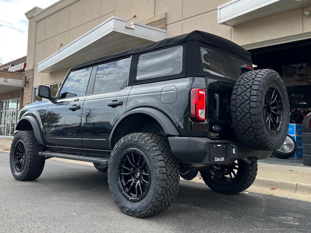 Ford Bronco