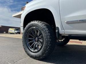 Chevrolet with Fuel 1-Piece Wheels Piston - FC866AB