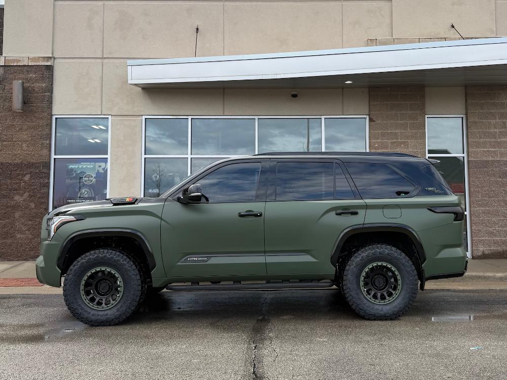 Toyota Sequoia