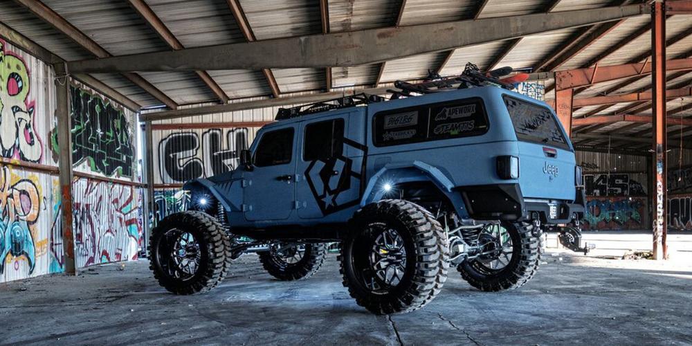 Jeep Wrangler TIS Offroad 560