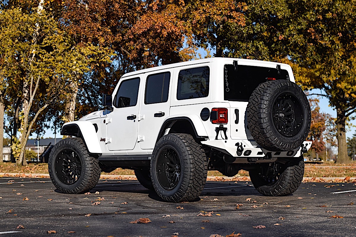 Jeep Wrangler VR11 Anvil Gallery - KC Trends