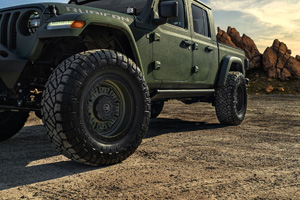Jeep Gladiator with Black Rhino Abrams