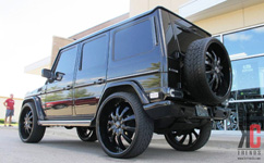 Mercedes-Benz G550 with Lexani Wheels LSS - 10