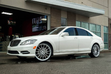 Mercedes-Benz S550 with Mandrus Stirling
