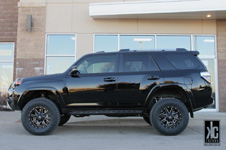 Toyota 4Runner with Fuel 1-Piece Wheels Maverick - D542
