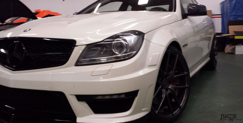 Mercedes-Benz AMG C63