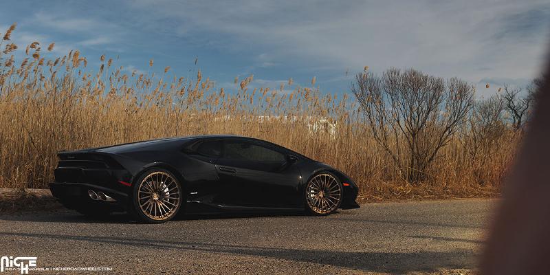 Lamborghini Huracan