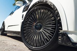 Rolls-Royce Mansory Cullinan Thumbnail