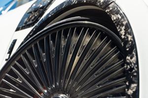 Rolls-Royce Mansory Cullinan Thumbnail