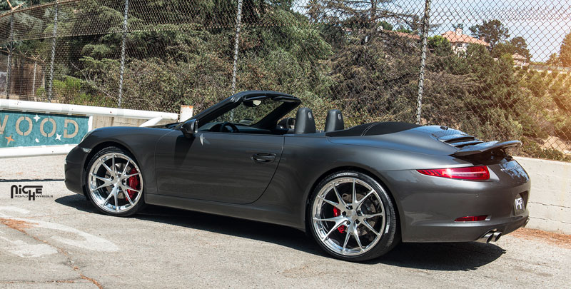 Porsche 911 Carrera Cabriolet