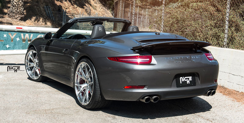 Porsche 911 Carrera Cabriolet