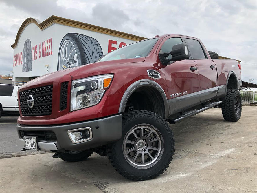 Nissan Titan Black Rhino Chase