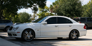 Mercedes-Benz AMG E55 with Status Wheels S816 Knight 5