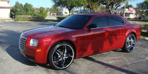 Chrysler 300 with Status Wheels S822 Dynasty