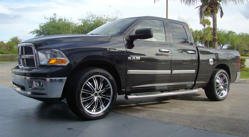  Dodge Ram 1500 with Status Wheels S811 Symbol