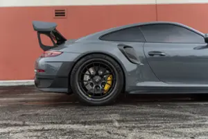Porsche GT2 RS Thumbnail