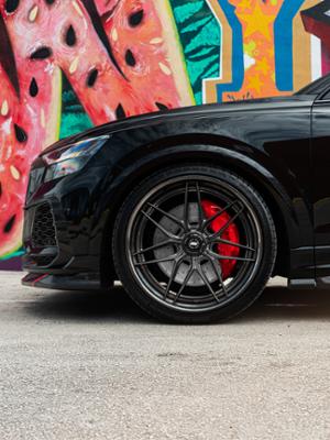 Audi RSQ8 Thumbnail