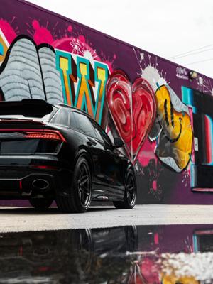 Audi RSQ8 Thumbnail