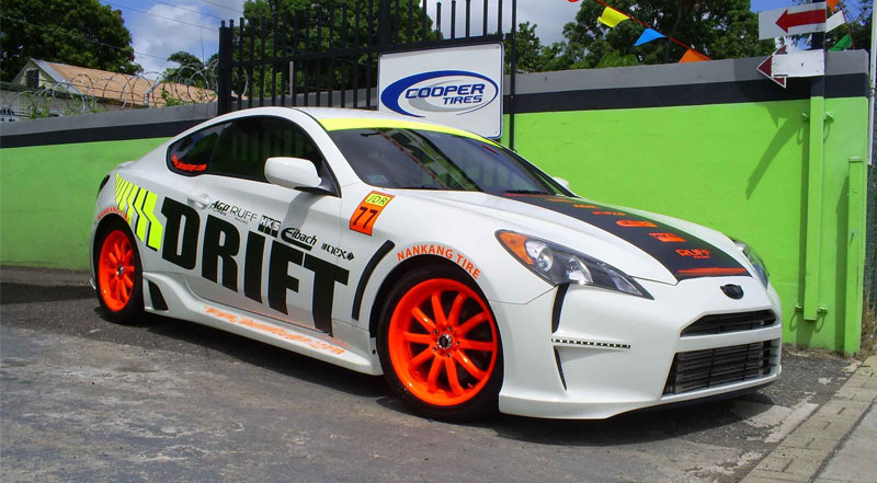  Hyundai Genesis with Ruff Racing R390